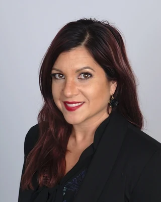 Colleen Picone, LCSW, CHT, integrative psychotherapist and hypnotherapist